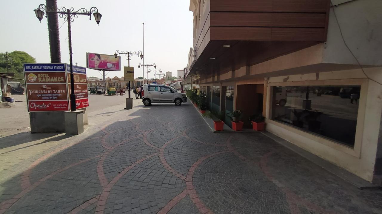 Hotel Radiance Bareli Exterior foto
